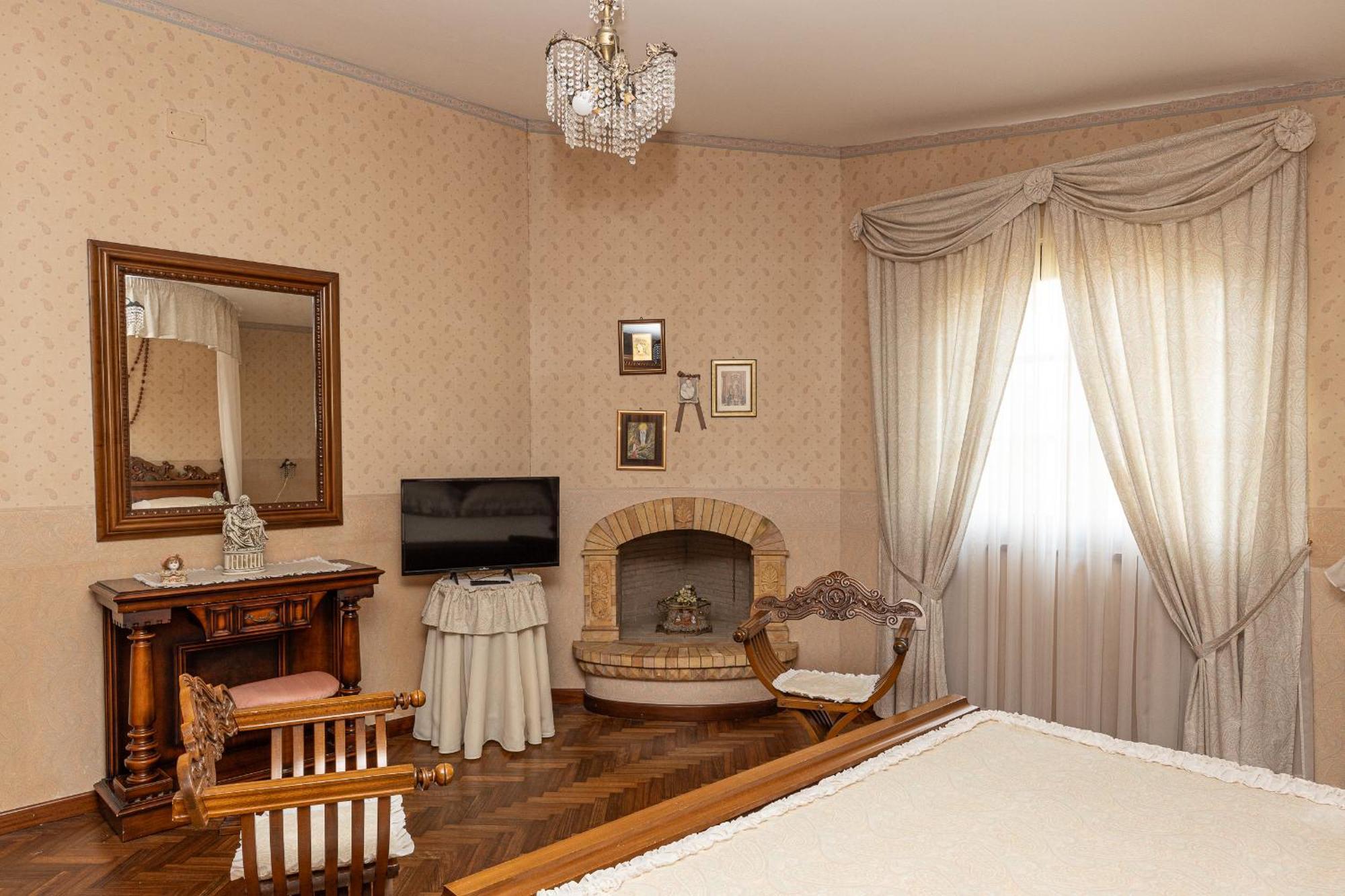 B&B Villa Dei Desideri Chieti Esterno foto