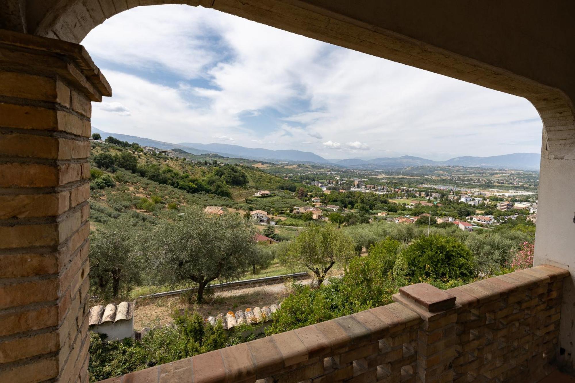 B&B Villa Dei Desideri Chieti Esterno foto